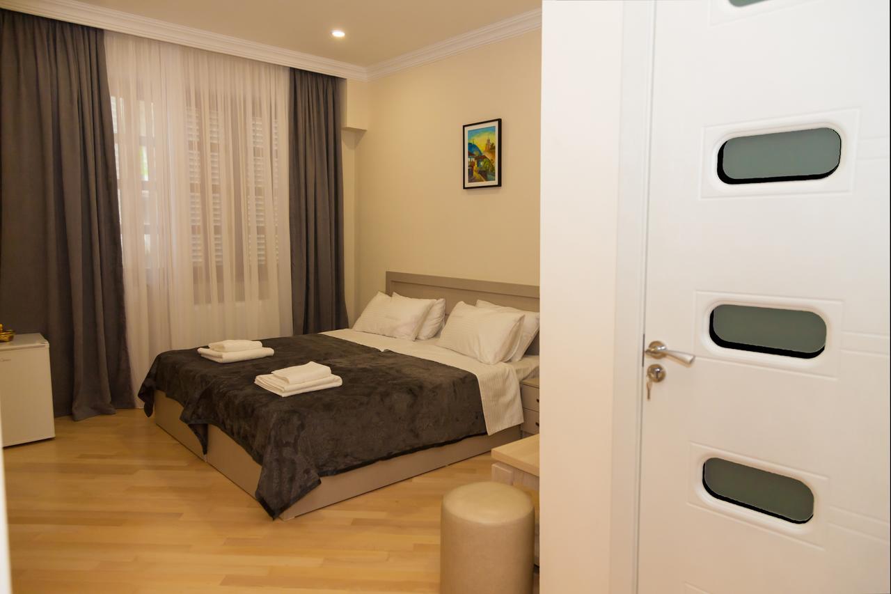 Holiday Rooms Tbilisi Eksteriør billede